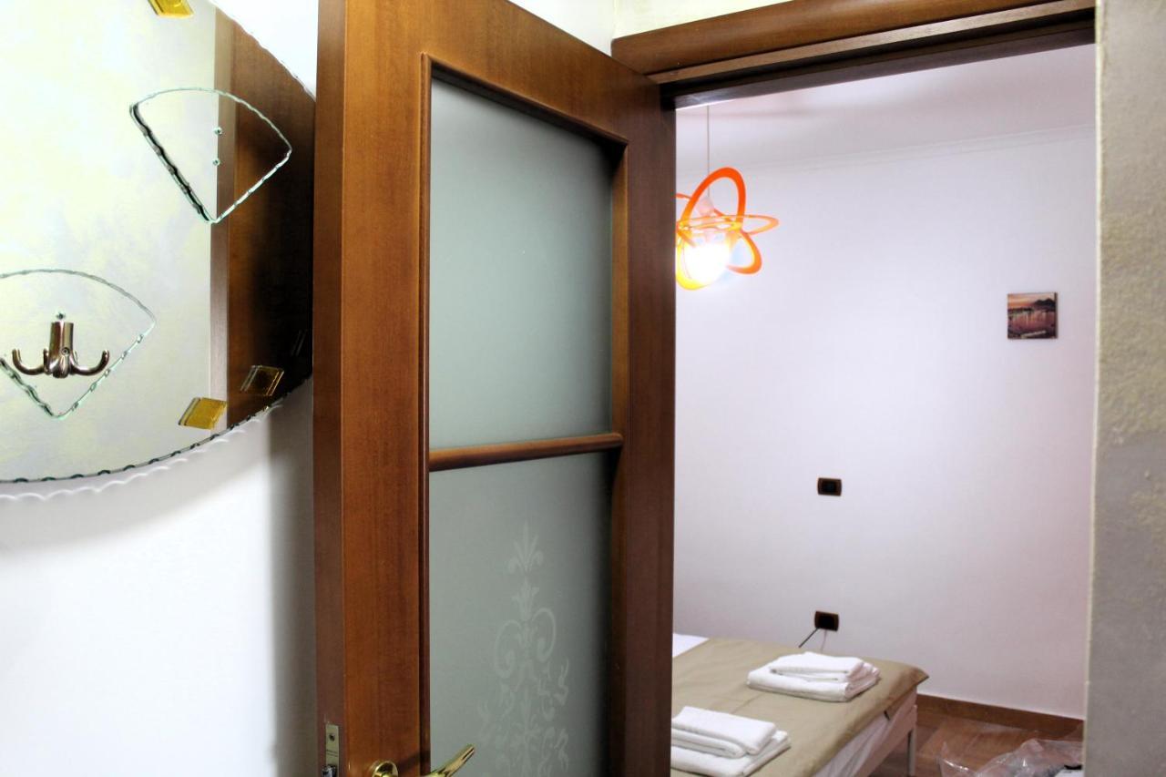 Pulcinella Home 2 Naples Luaran gambar